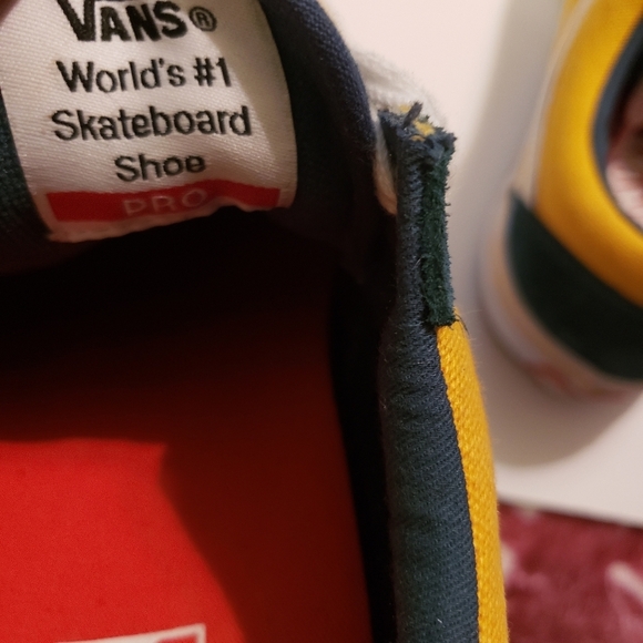 Vans off the wall​ - Picture 7 of 9